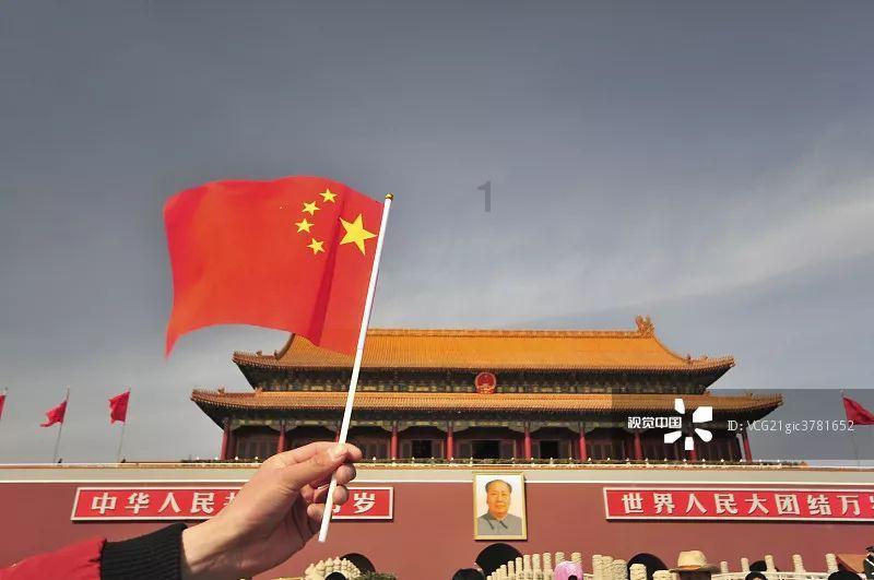 没有钱，怎么谈恋爱？
